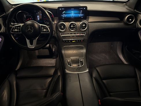 Used 2021 Mercedes-Benz GLC 300 image 14