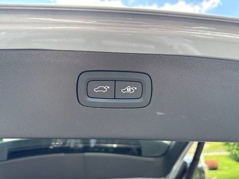 Used 2026 Volvo XC90 B6 Plus w/ Protection Package Premier AWD/4WD image 20