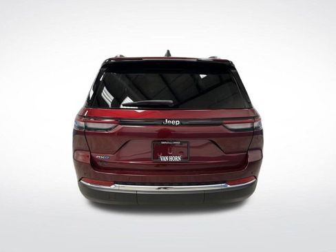 Used 2023 Jeep Grand Cherokee 4WD 4xe image 15