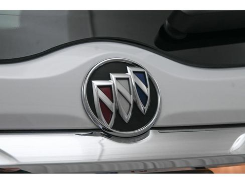 Used 2024 Buick Enclave Essence w/ Experience Buick Package image 59