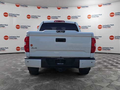 Used 2019 Toyota Tundra SR5 w/ Convenience Package AWD/4WD image 6