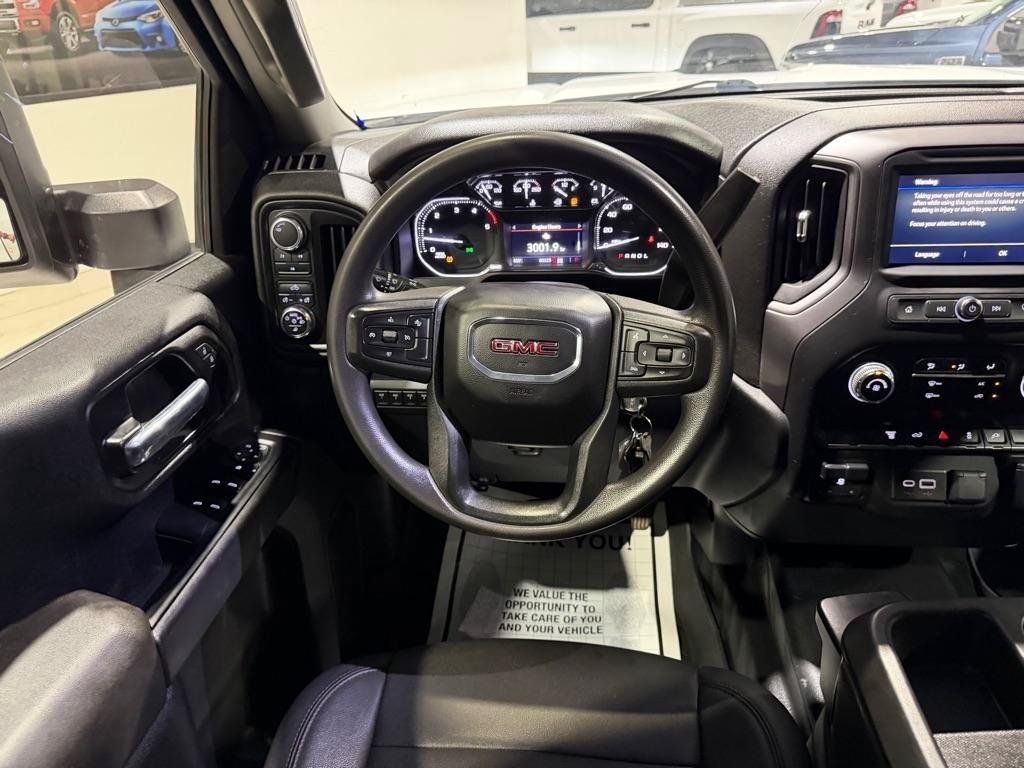 Used 2023 GMC Sierra 3500 Pro w/ Gooseneck/5TH Wheel Package AWD/4WD image 23