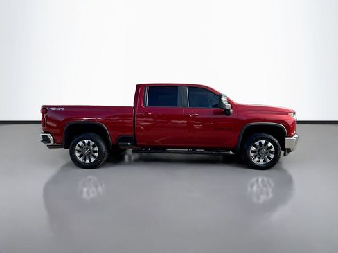 Used 2021 Chevrolet Silverado 2500 LT w/ Convenience Package image 2