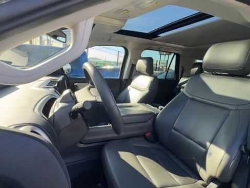Used 2025 Ford Expedition Max Active image 19