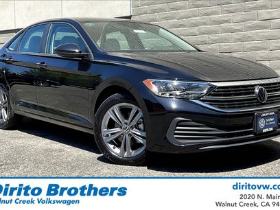 Certified 2024 Volkswagen Jetta SE w/ Panoramic Sunroof Package