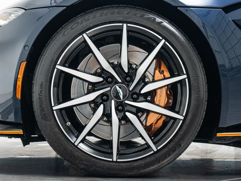 Used 2020 Aston Martin V8 Vantage Coupe RWD image 10