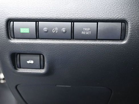 Used 2023 Nissan Altima 2.5 SR image 33