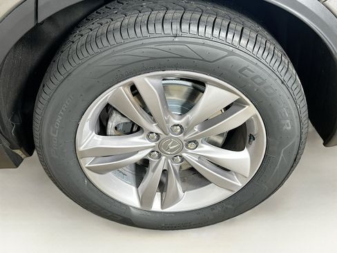 Used 2024 Acura MDX SH-AWD image 11