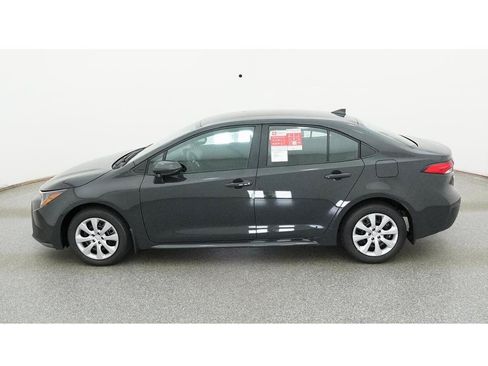 New 2026 Toyota Corolla LE FWD image 3