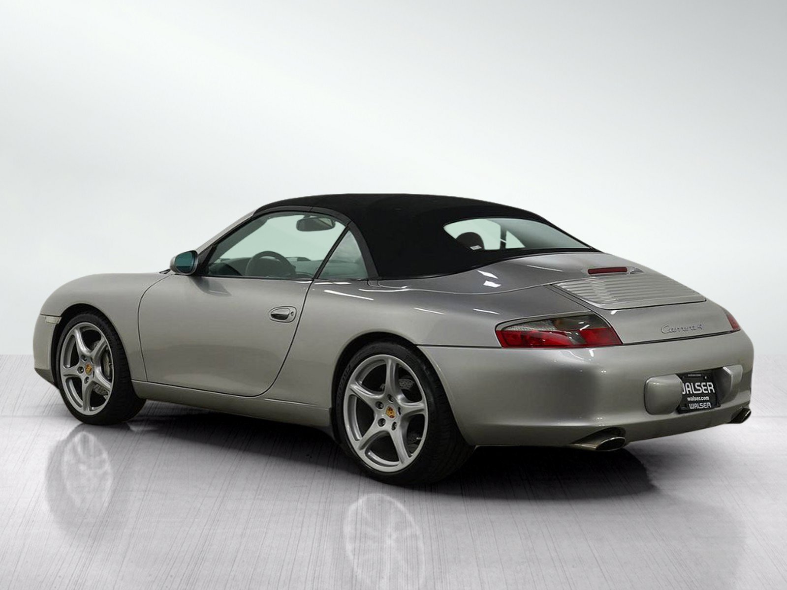 Used 2003 Porsche 911 Carrera 4 AWD/4WD image 5