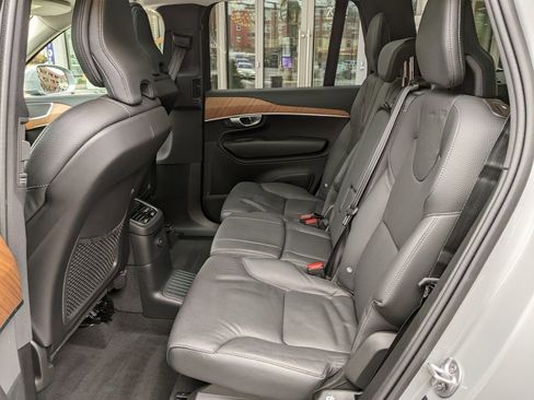 Certified 2024 Volvo XC90 T8 Plus w/ Protection Package Premier image 23