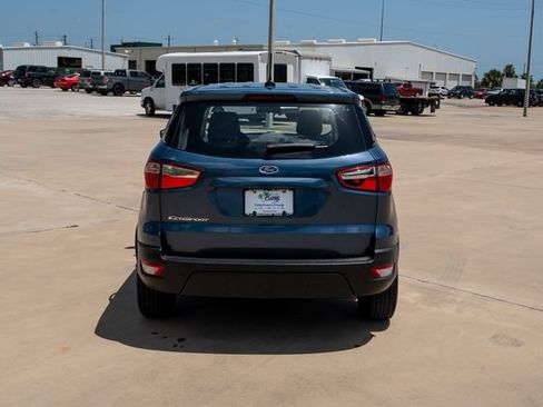Used 2021 Ford EcoSport S FWD image 4