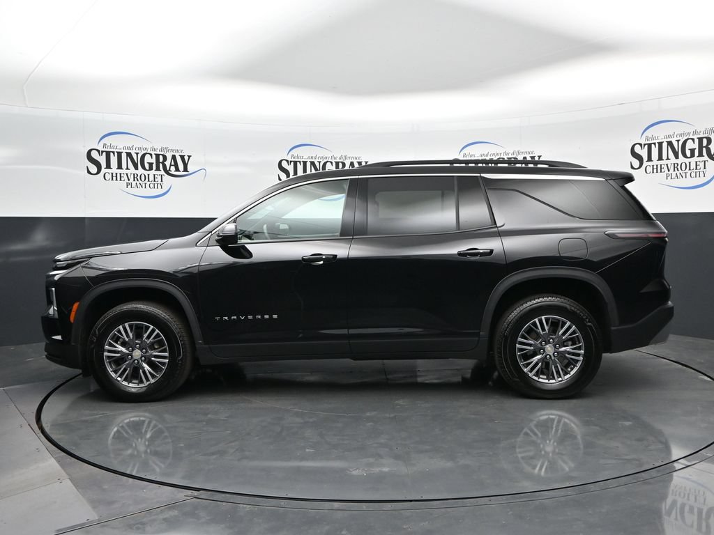 Used 2026 Chevrolet Traverse LT AWD/4WD image 5