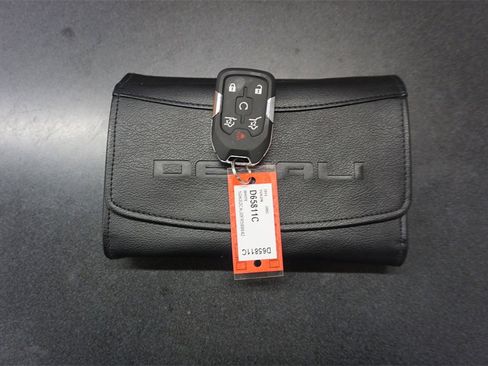 Used 2015 GMC Yukon Denali w/ Open Road Package image 20