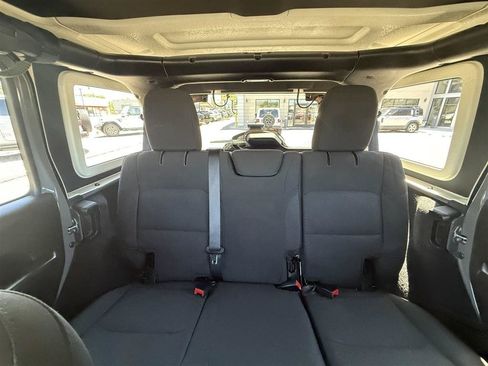 Used 2020 Jeep Wrangler Unlimited Sport S AWD/4WD image 31