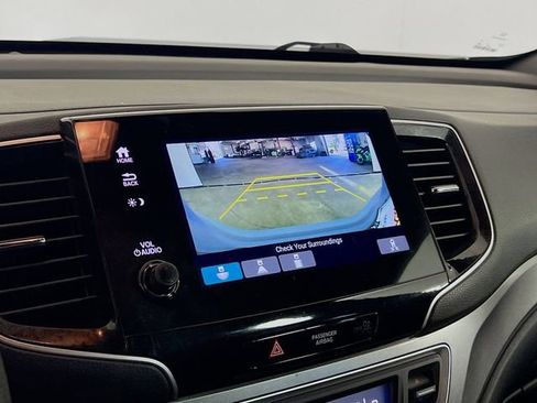 Used 2022 Honda Pilot Sport image 11