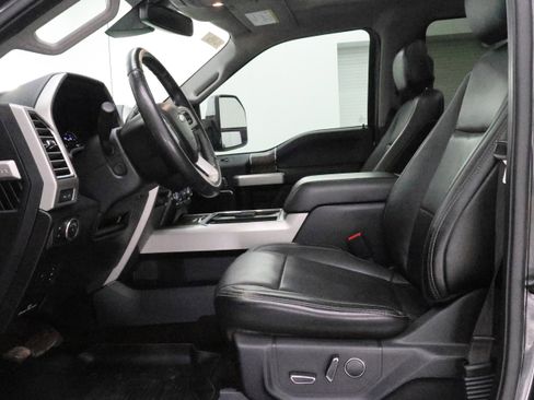 Used 2017 Ford F350 Lariat w/ Lariat Ultimate Package image 8