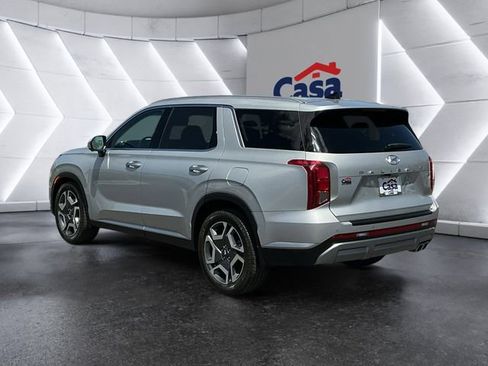 Used 2023 Hyundai Palisade SEL w/ Cargo Package AWD/4WD image 2