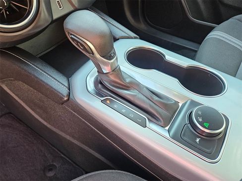 Used 2024 Chevrolet Blazer LT image 25