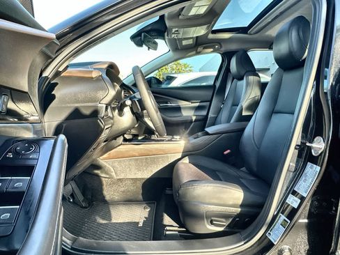 Used 2024 MAZDA CX-30 AWD 2.5 S w/ Premium Package image 2