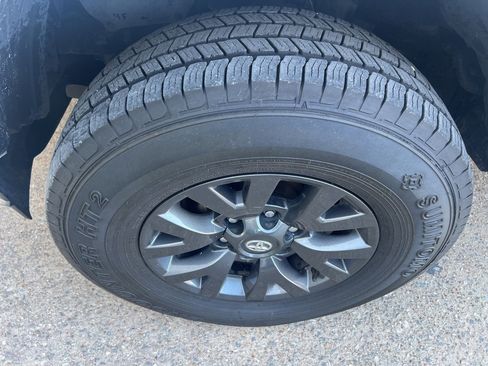 Used 2021 Toyota Tacoma SR5 image 23