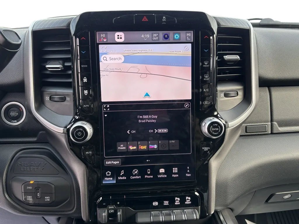 New 2026 RAM 2500 Big Horn AWD/4WD image 17