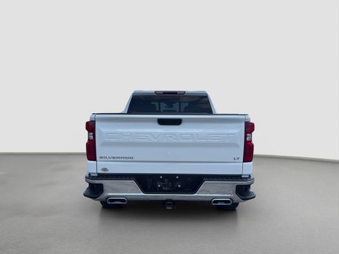 Used 2024 Chevrolet Silverado 1500 LT AWD/4WD image 5
