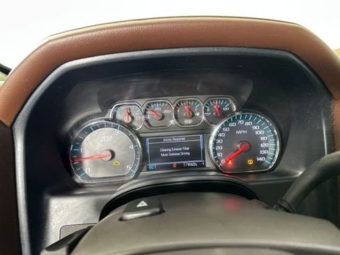 Used 2018 Chevrolet Silverado 2500 High Country w/ Duramax Plus Package image 39