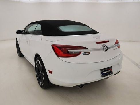 Used 2019 Buick Cascada Premium image 21