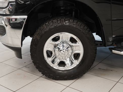 Used 2023 RAM 2500 Tradesman AWD/4WD image 15