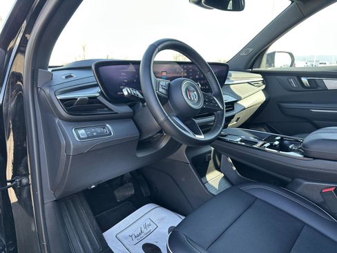 Used 2025 Buick Enclave Preferred image 20