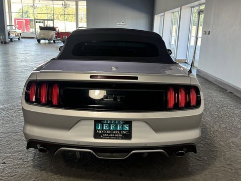 Used 2017 Ford Mustang GT Premium w/ Equipment Group 401A image 5