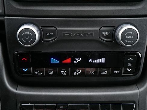 New 2026 RAM ProMaster 3500 w/ Convenience Group image 20