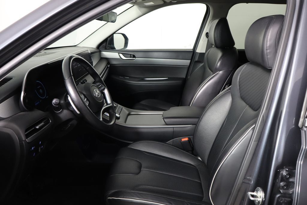 Used 2024 Hyundai Palisade SEL FWD image 14