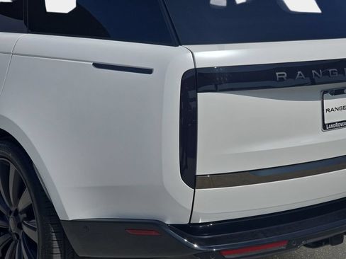 New 2026 Land Rover Range Rover SV AWD/4WD image 37