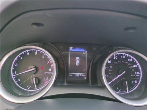 Certified 2023 Toyota Camry LE FWD image 11