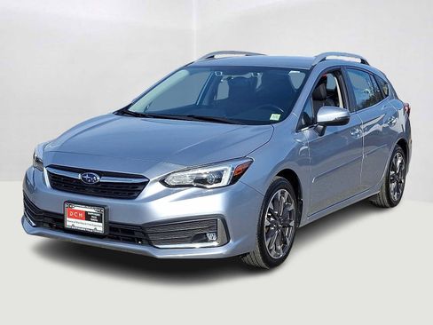 Used 2022 Subaru Impreza 2.0i Limited image 1