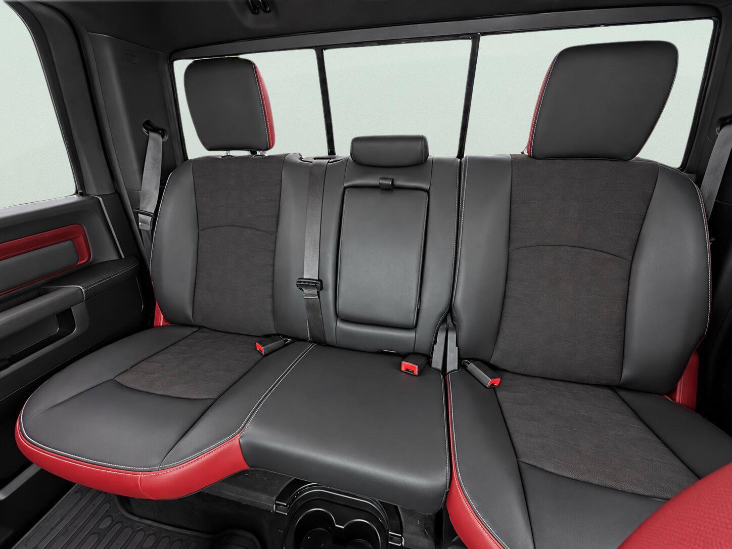 Used 2016 RAM 1500 Rebel w/ Luxury Group AWD/4WD image 7