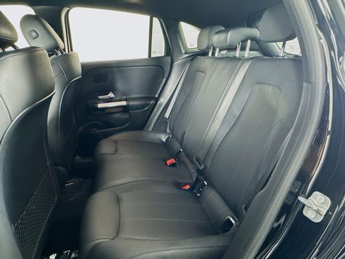 Certified 2025 Mercedes-Benz GLA 250 image 8