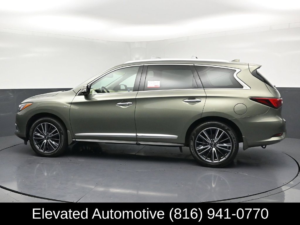 Used 2017 INFINITI QX60 Luxe w/ Deluxe Technology Package AWD/4WD image 38