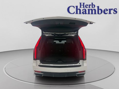 Used 2021 Cadillac Escalade Premium Luxury w/ Driver Assist Tech Package image 8