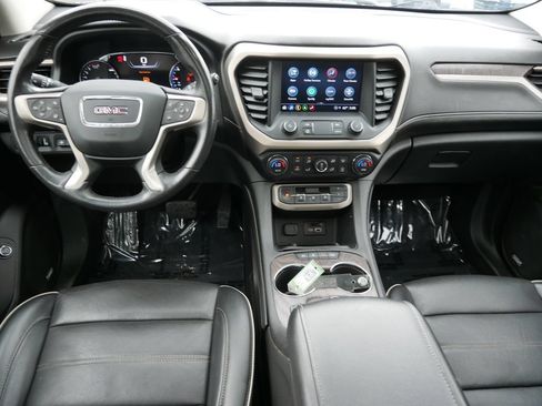 Used 2022 GMC Acadia Denali w/ Denali Ultimate Package AWD/4WD image 13