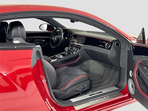 Used 2022 Bentley Continental GT Speed image 26