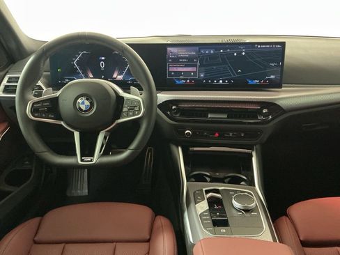 Certified 2025 BMW 330i Sedan w/ M Sport Package RWD image 10