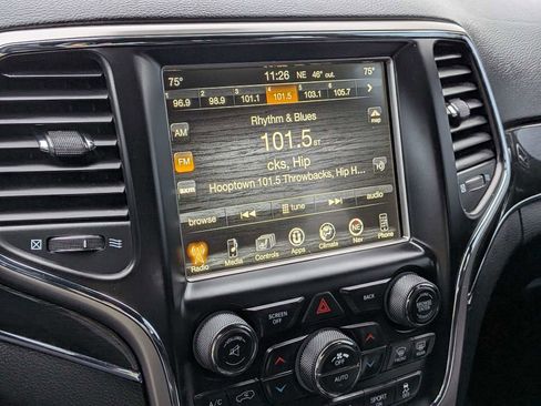 Used 2017 Jeep Grand Cherokee Trailhawk w/ Trailhawk Luxury Group image 33