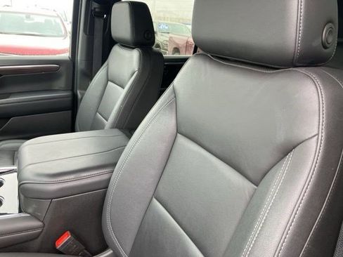 Used 2025 Chevrolet Tahoe LT image 10