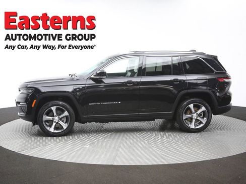 Used 2023 Jeep Grand Cherokee 4WD 4xe image 64