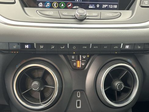 Used 2019 Chevrolet Blazer LT w/ Sound & Technology Package image 22