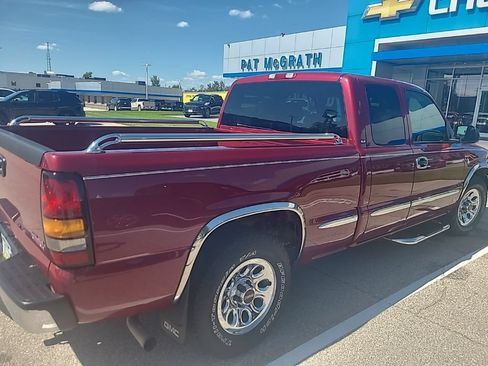 Used 2005 GMC Sierra 1500 SLE w/ Light Duty Power Package RWD image 6