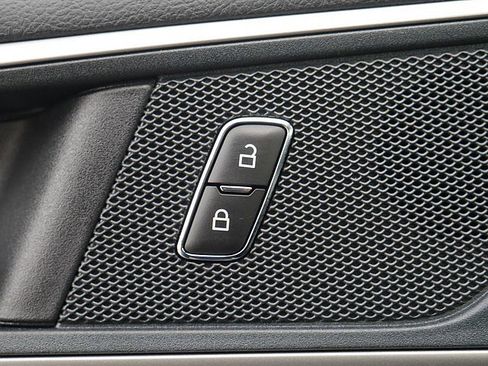 Used 2024 Ford Edge SEL w/ Convenience Package image 26